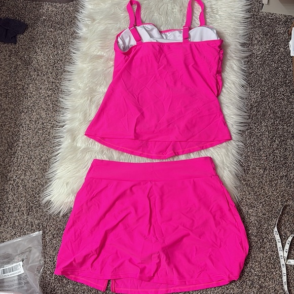 NWOT From Amazon Bright Pink 2 Piece Tankini With Swim Skirt Size 2XL - Picture 7 of 14